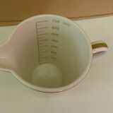 Water pitcher