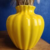 Paire de vase en émail jaune citron