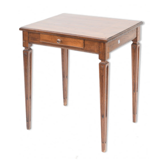Table a drawer