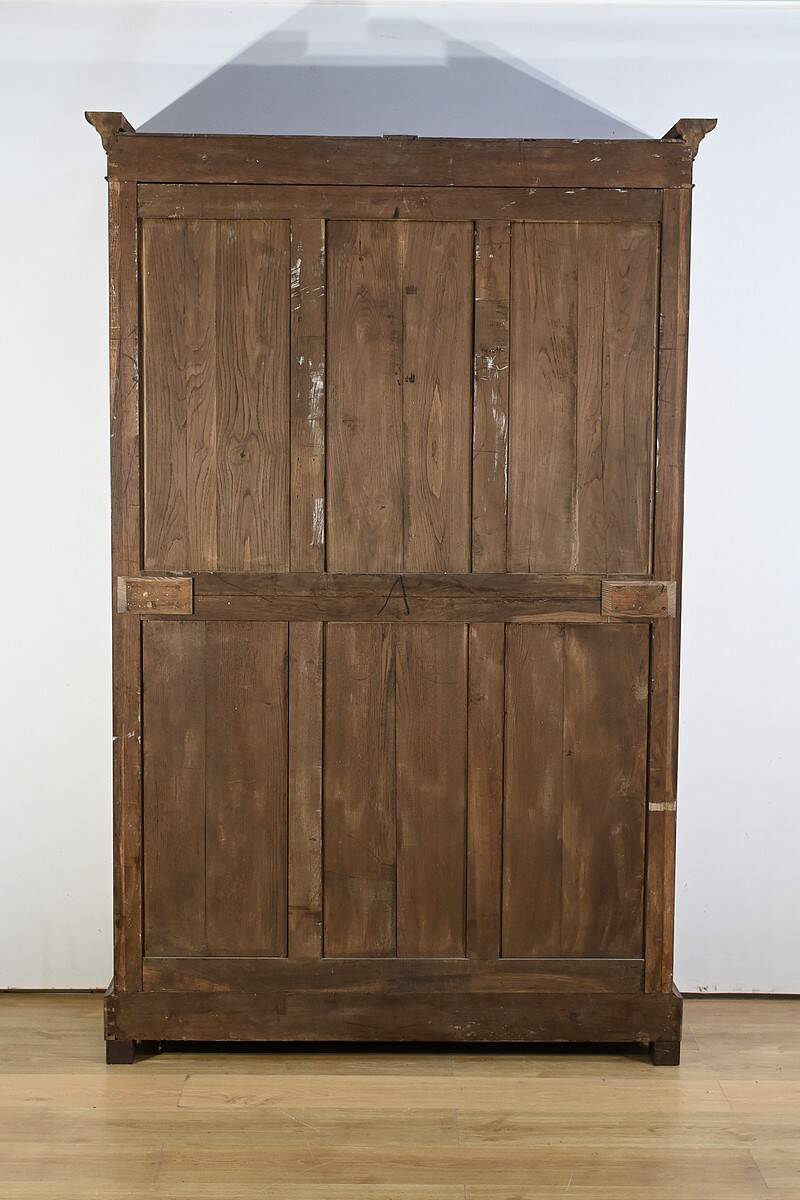 Mahogany Glass Bookcase, Restoration Period – Part 1 of the 19th Century