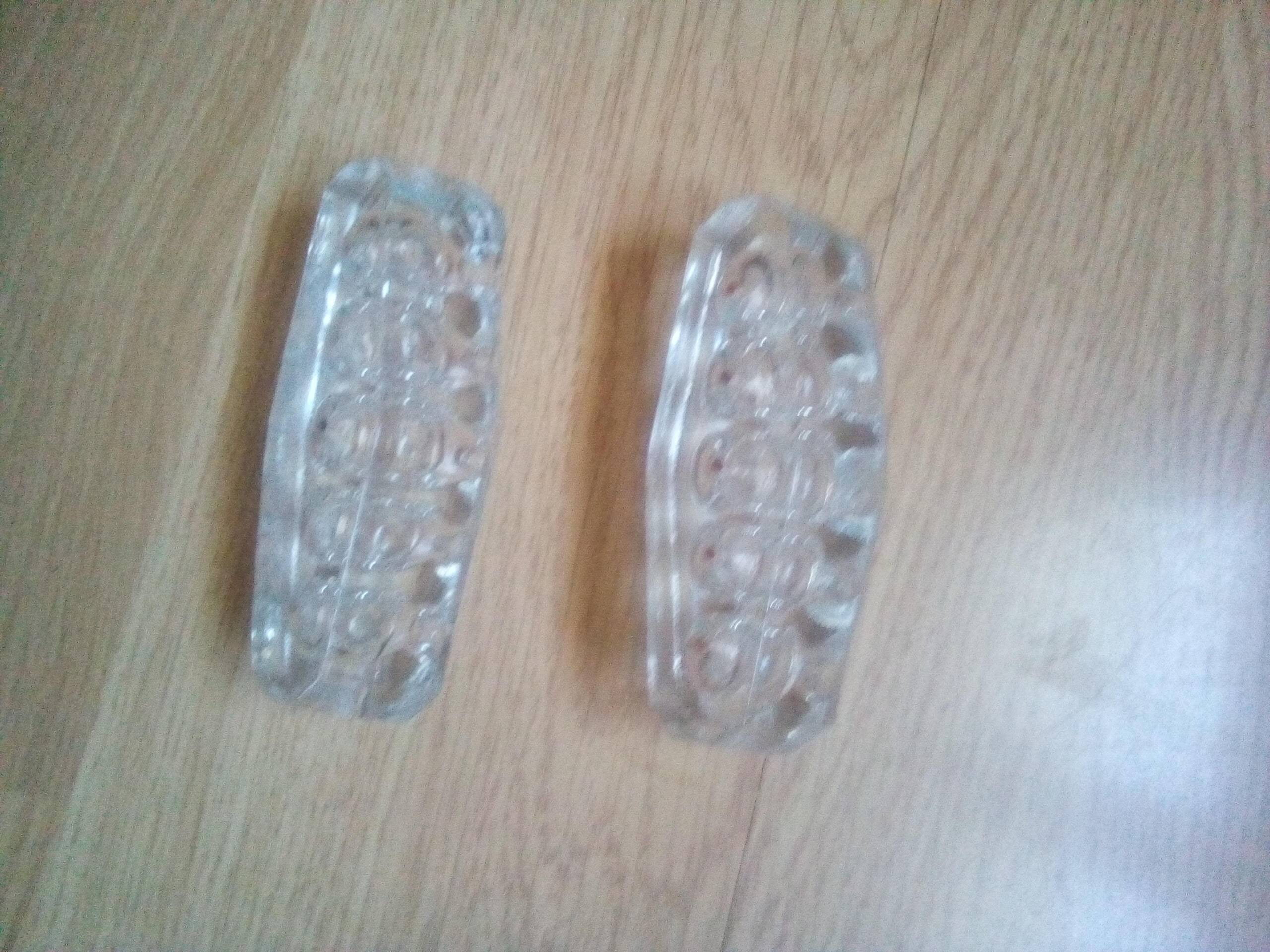 duo of small glass flower picks in very good condition 20th century