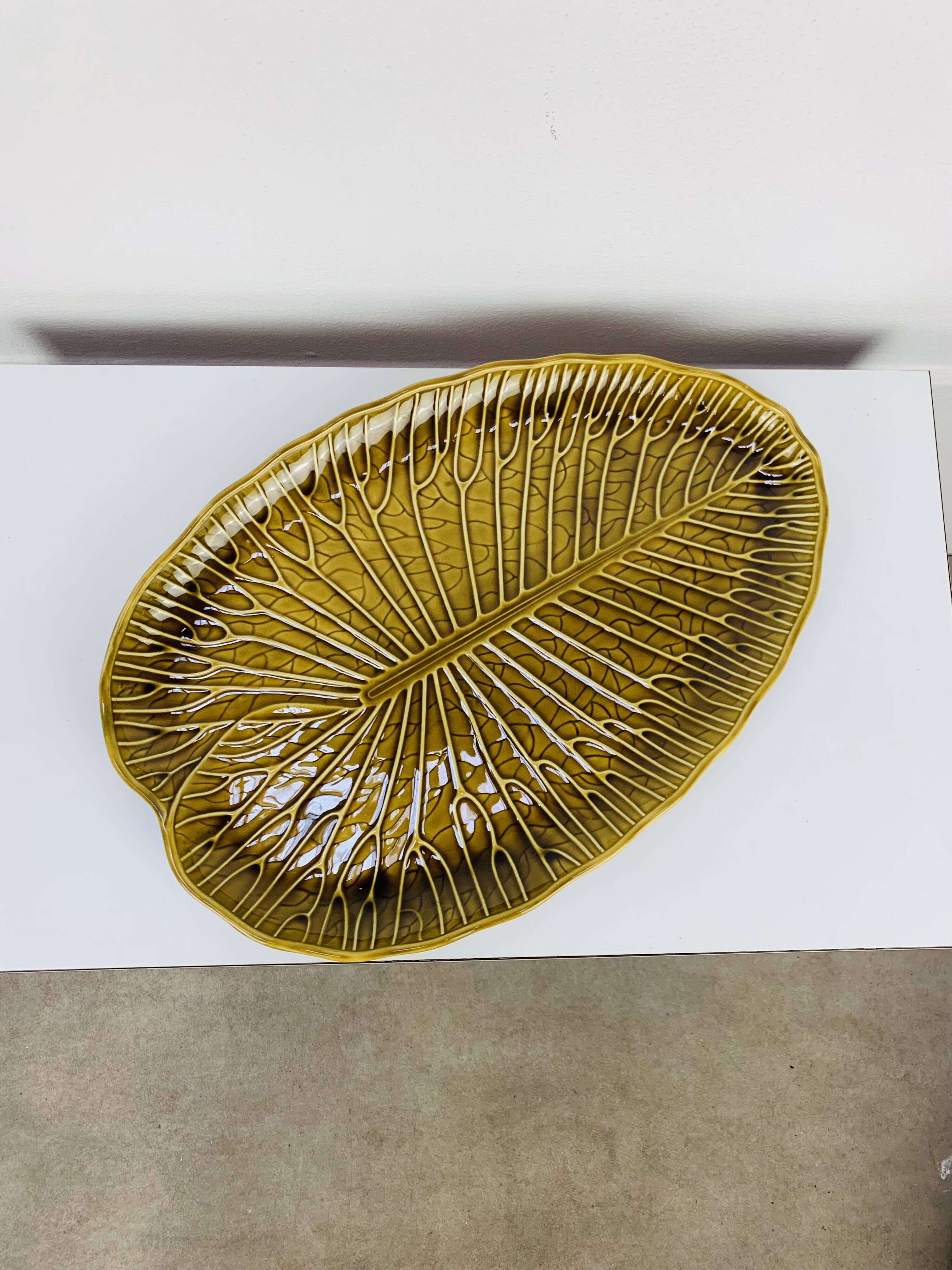 Gien Water Lily Dish, vintage ceramic