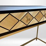 Diamond console
