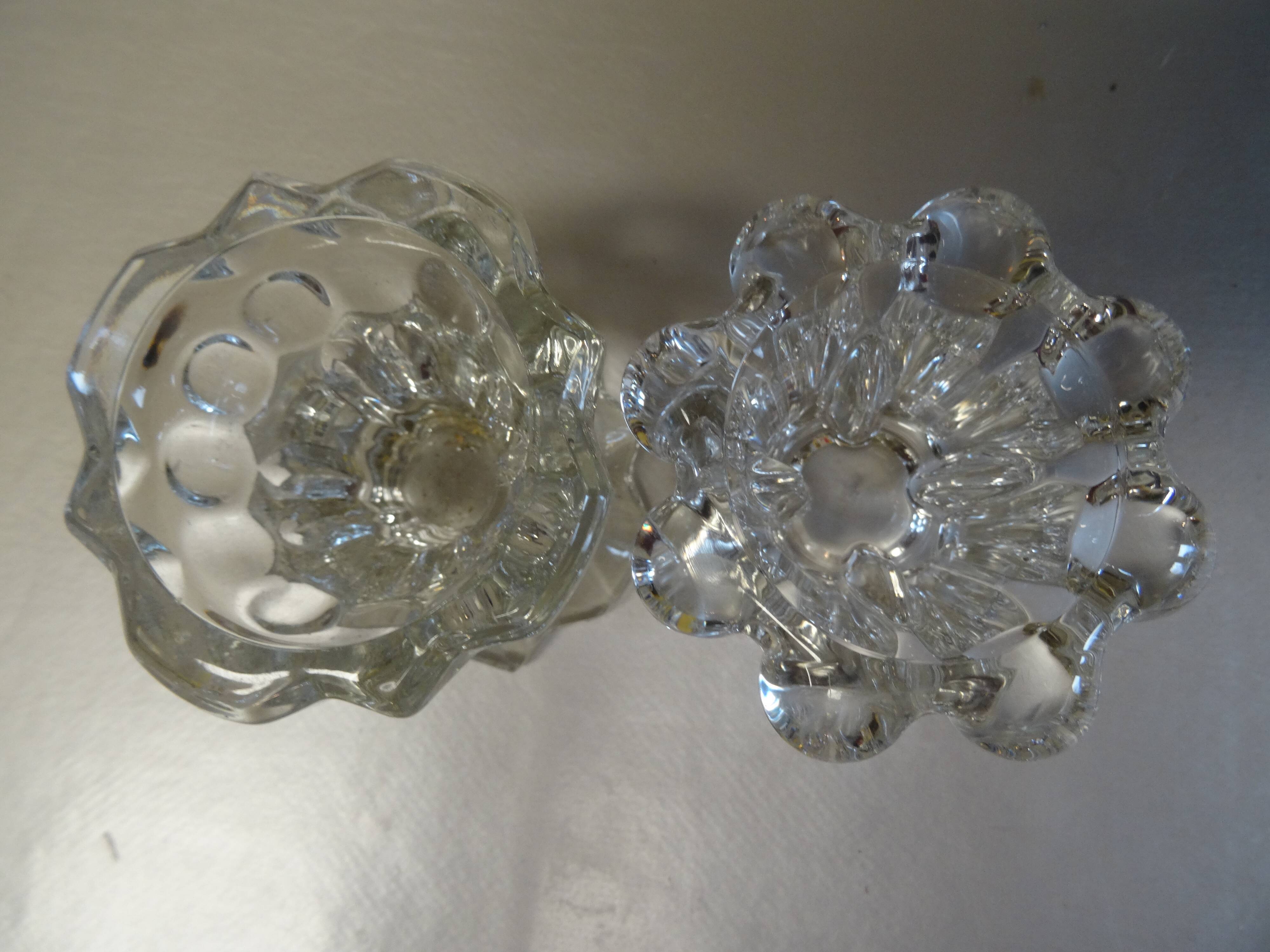 Set of 2 glass candle holders