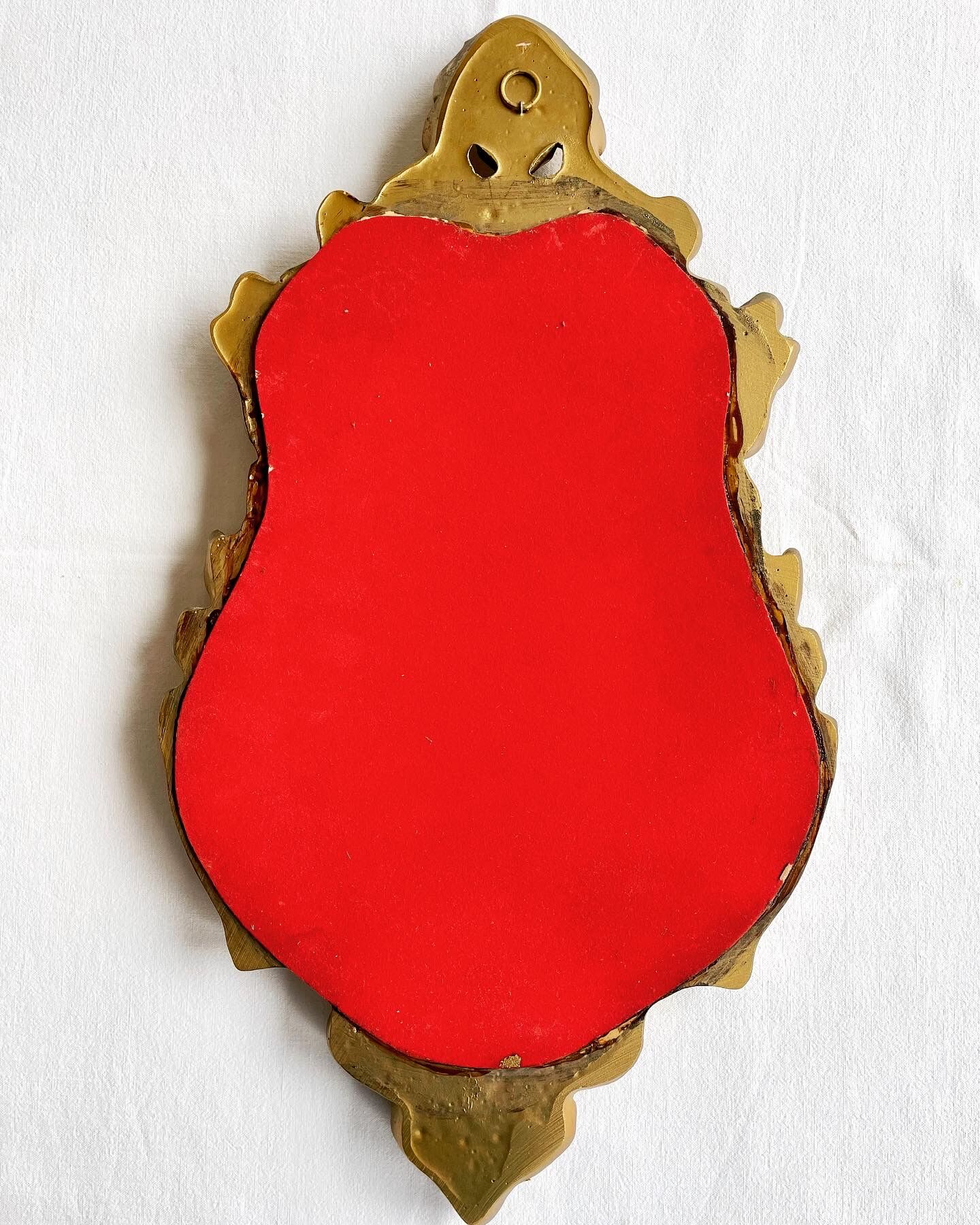 Baroque mirror in golden resin 26x49cm