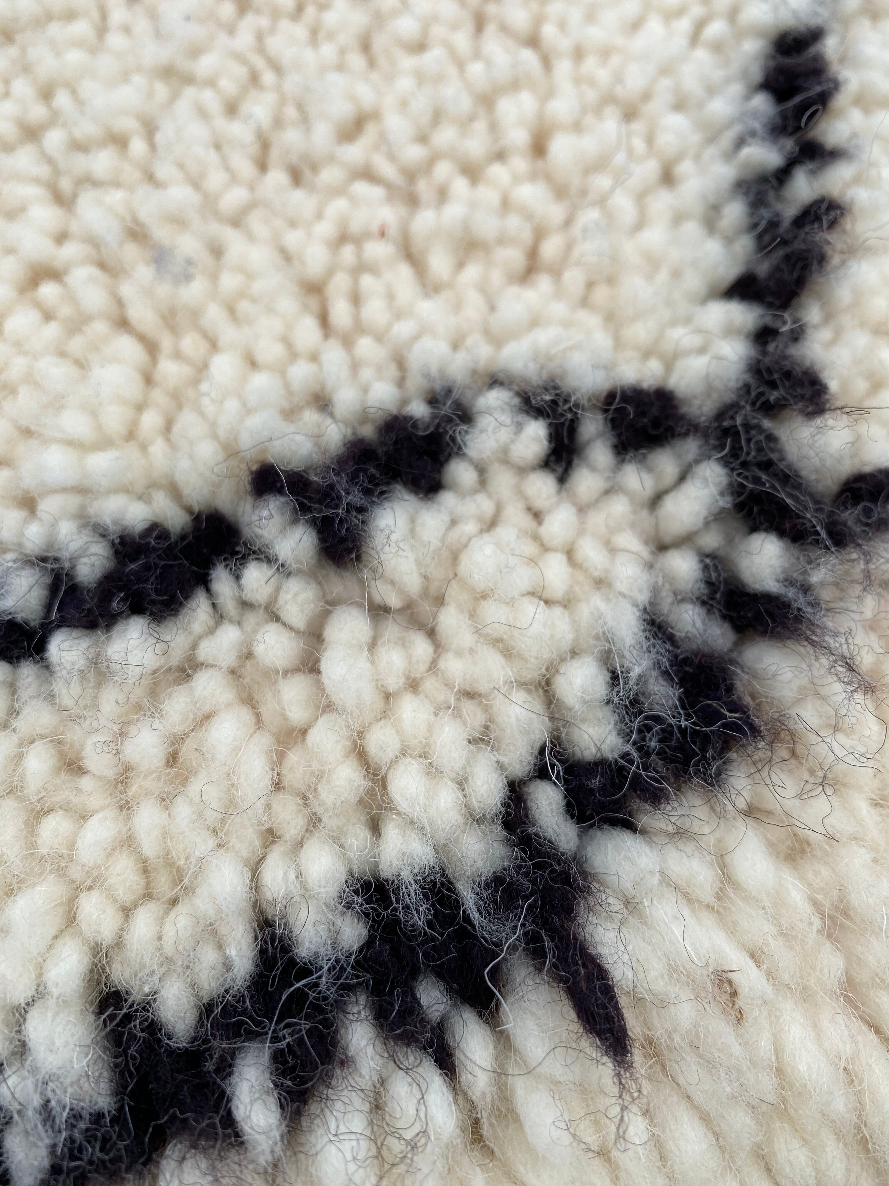 Carpet berbère corridor beni ouarain 100x320 cm