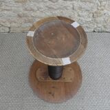 Pedestal table with press screw foot