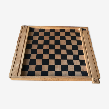 Ancien jeu de dames et jeu d'echec en bois