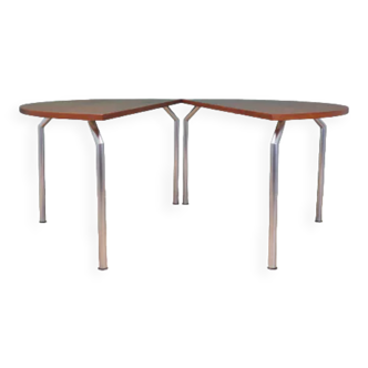Table demi-ronde en teck, design danois, années 1970, fabricant Bent Krogh