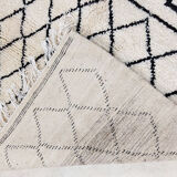 Moroccan carpet 257x153cm