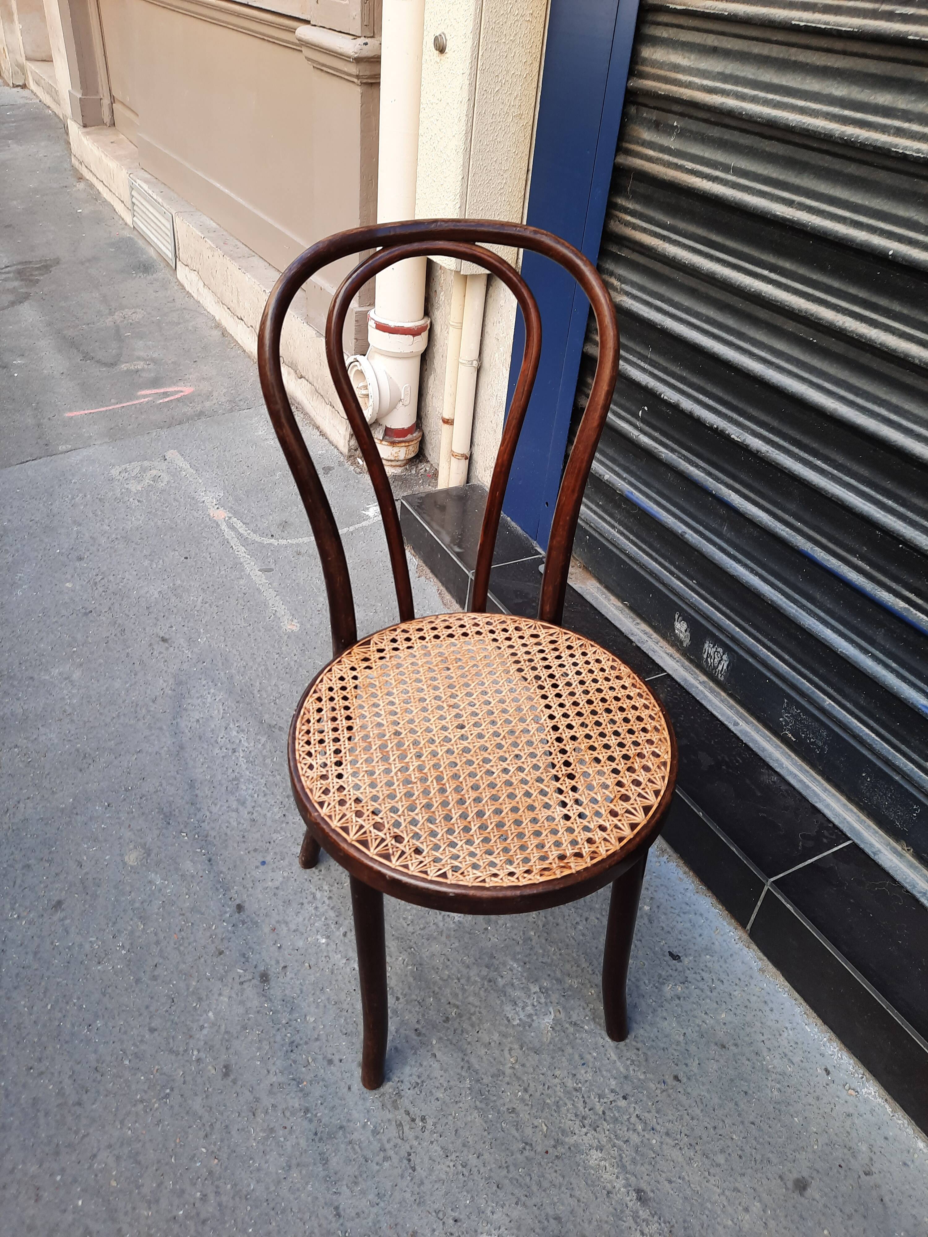 Bistro chair