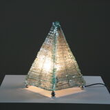 Lampe pyramide en verre et métal, 1970s