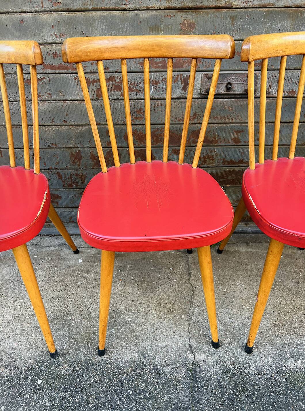(Lot) 4 Baumann Chairs Compass Legs Vintage Red