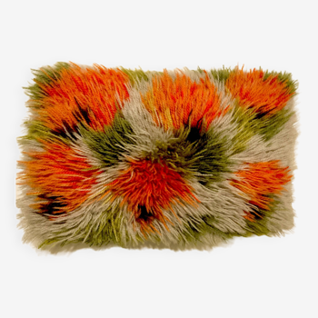 Coussin de tapis raya en laine scandinave du milieu du 20e siècle aux couleurs florales