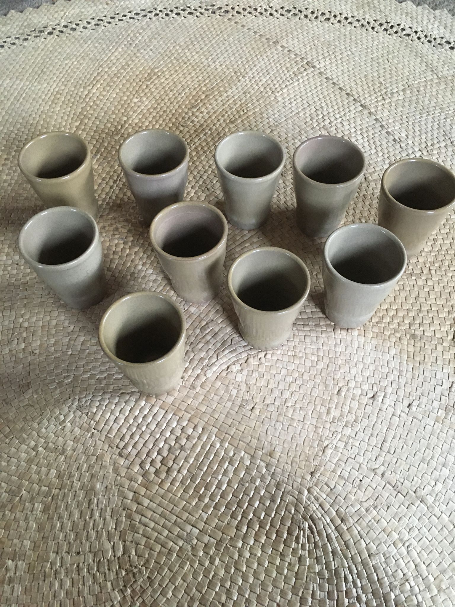 Série de 10 tasses