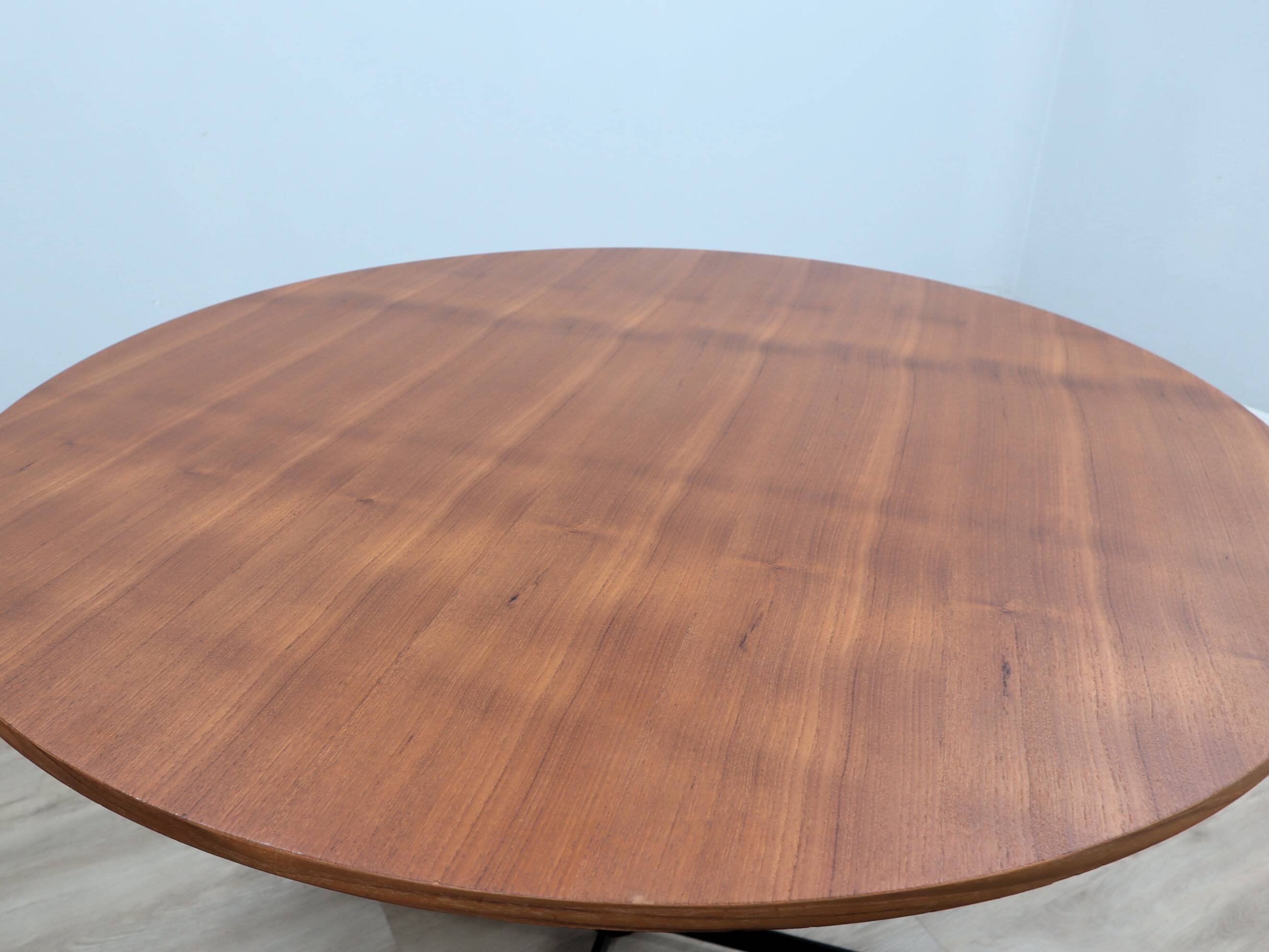 Vittorio Nobili 1950s round dining table in teak & brass