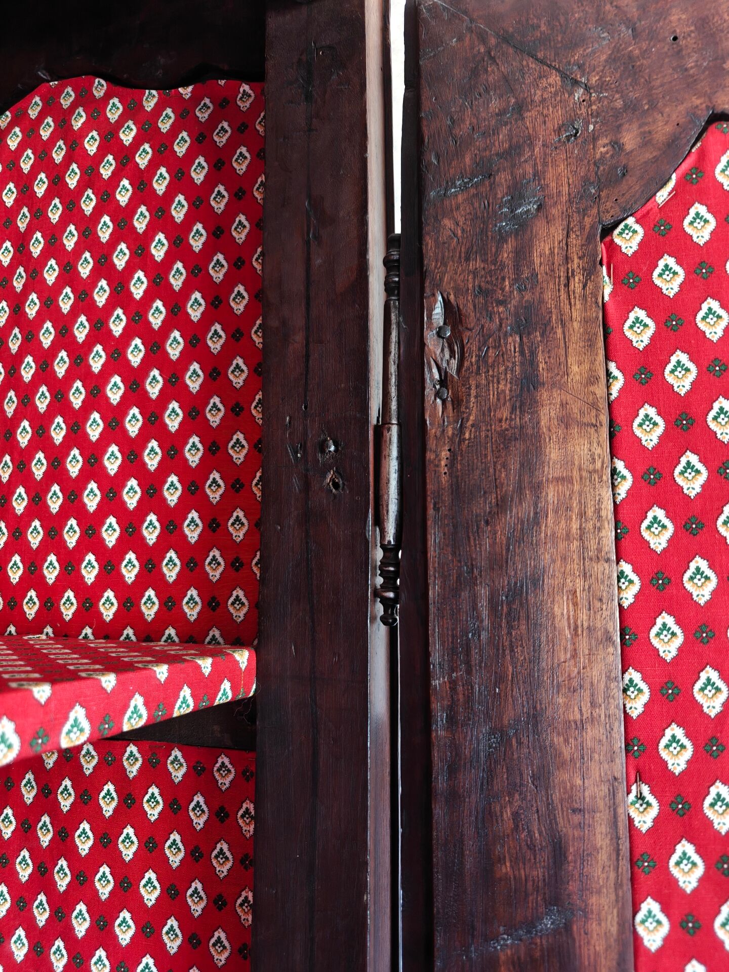 Provencal wardrobe from the Regency period
