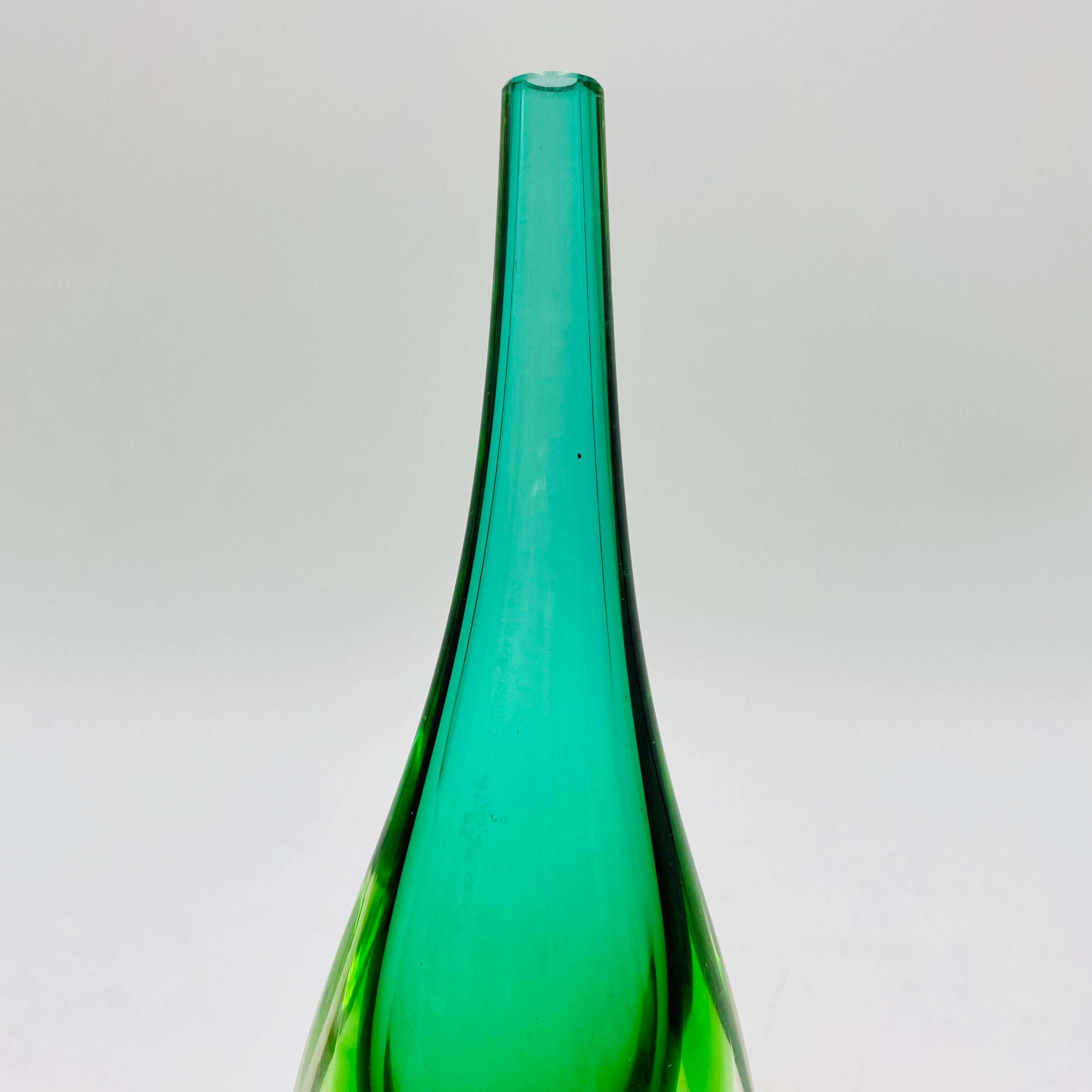 Vase soliflore form drop of water in glass, from Murano, Italy 1970