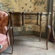 Old dressing table from the 1900s in cherry wood