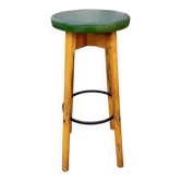 Ancien tabouret de bar en bois massif, métal et skaï vert