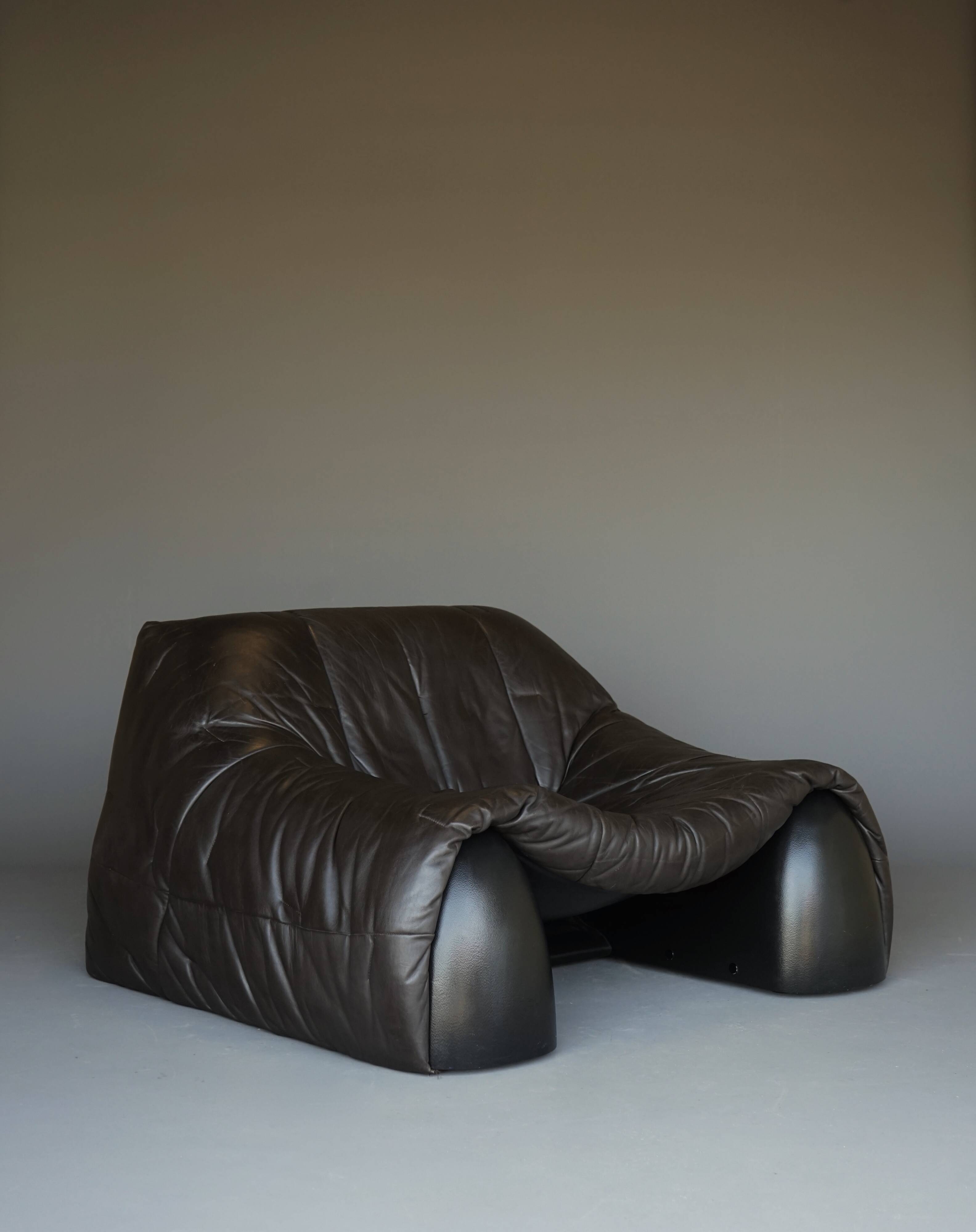 Amak Lounge Chair in brown leather by Annie Hieronimus for Cinna, 1980s