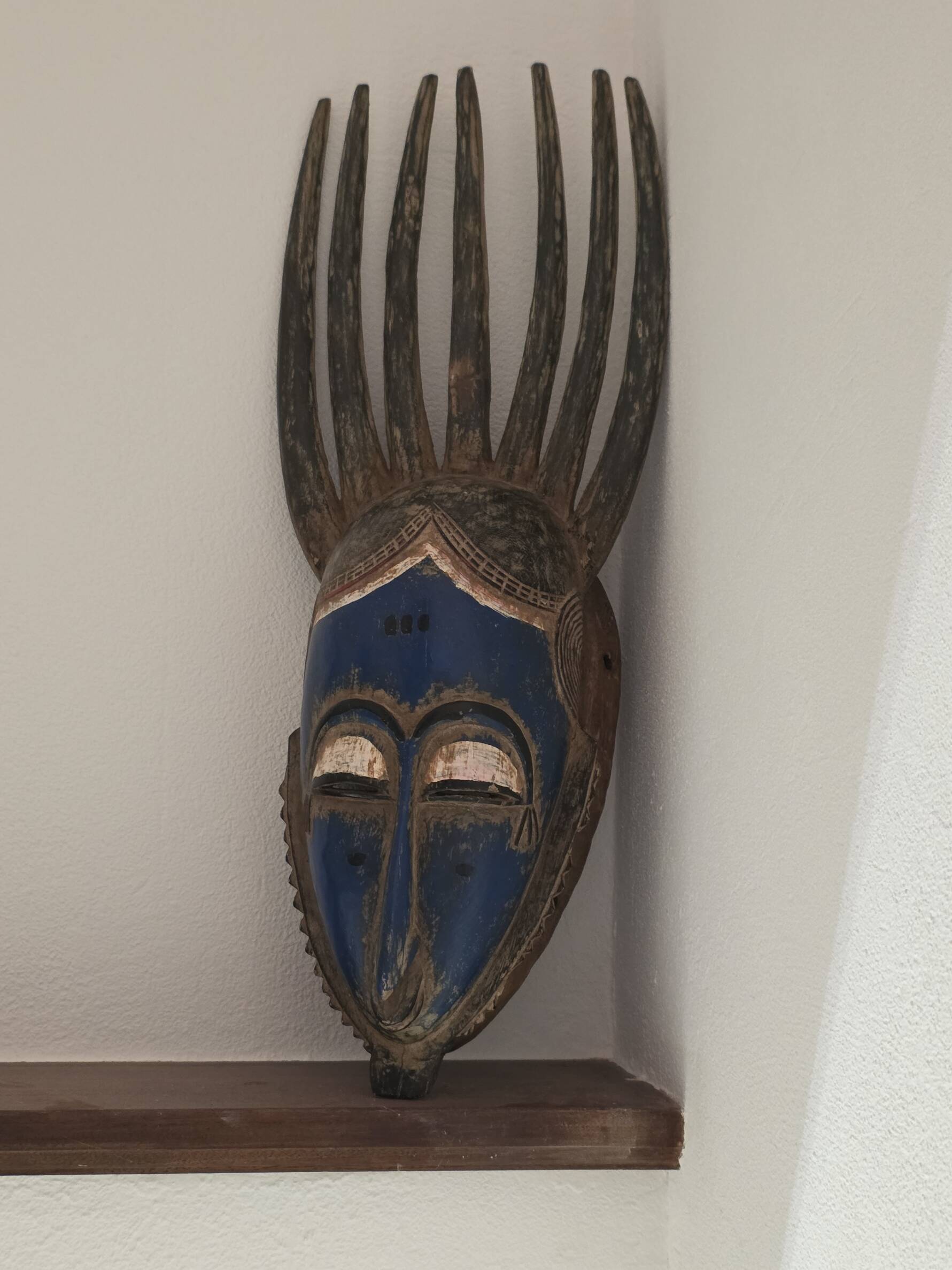 Baoulé African mask with 7 horns