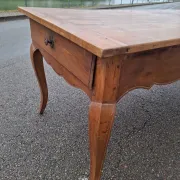Rustic Louis XV farmhouse table in cherry wood, 1900s.