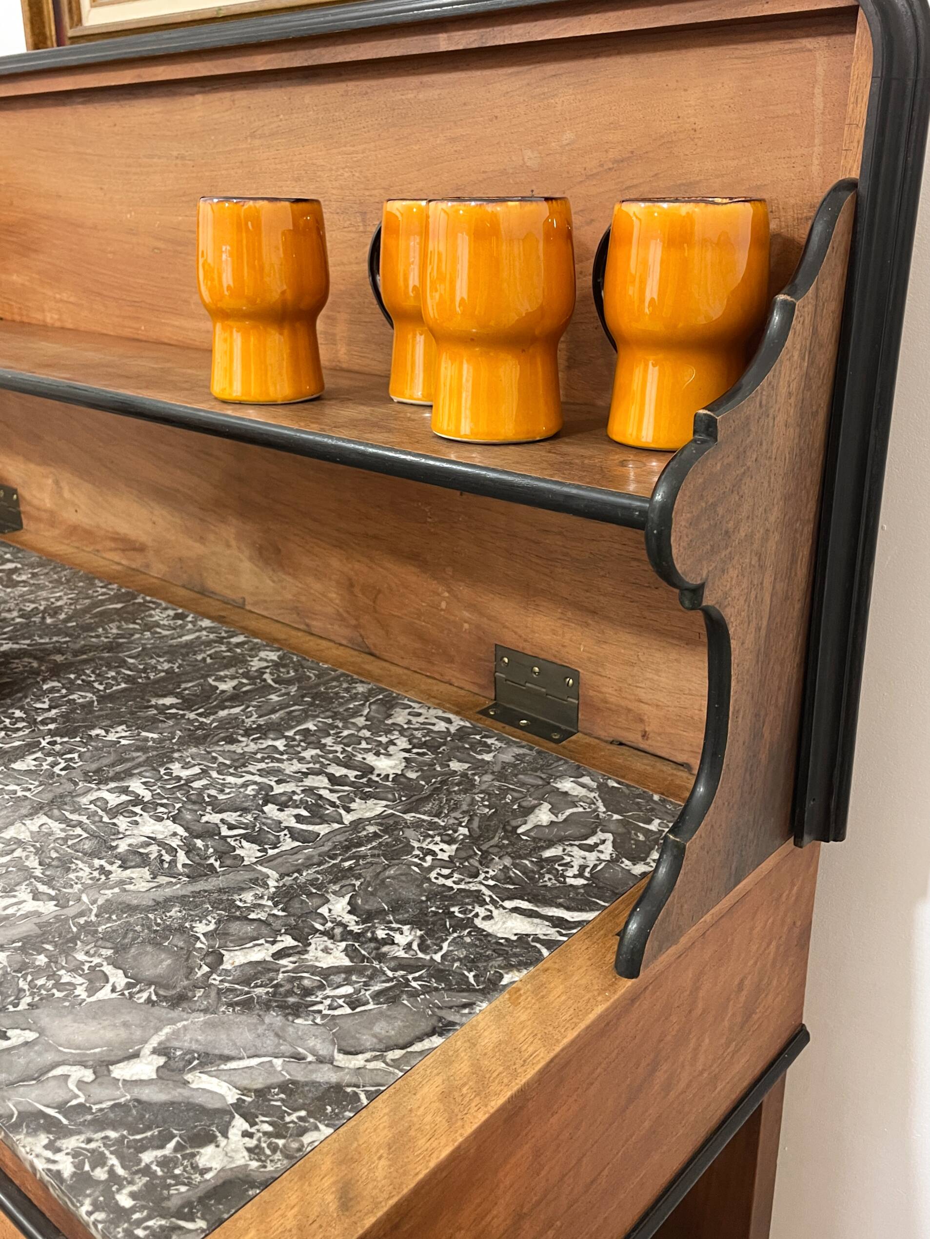 Buffet / Walnut dessert table - Early 20th century