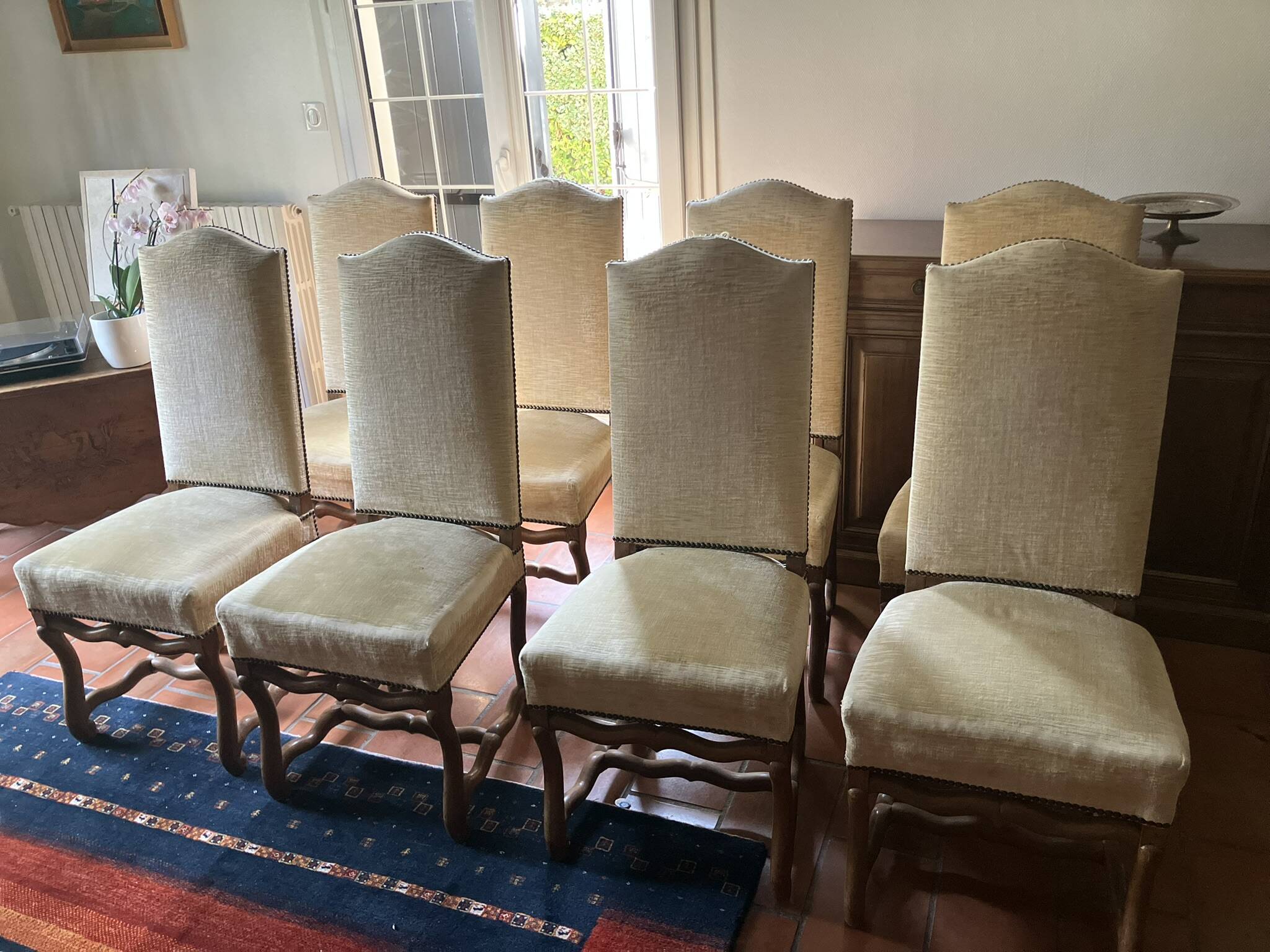Ensemble de 8 chaises os de mouton style Louis XIII