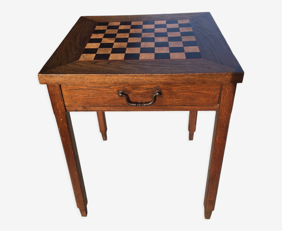 Table échiquier