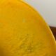 Vase verre dépoli jaune vintage
