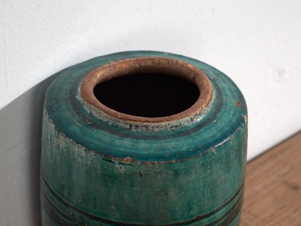 Old green vase (circa 1820) #39