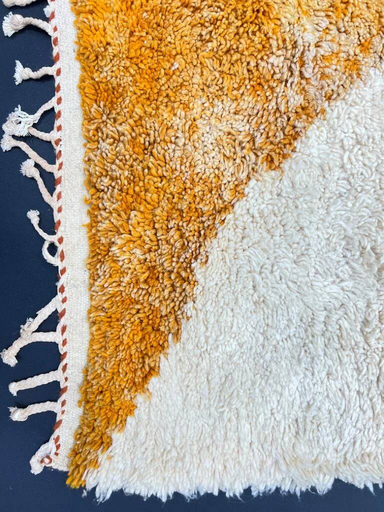 Authentic handmade Moroccan rug 2.5 x 1.5 m