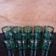 9 verres à apéritif vert émeraude et doré Luminarc France