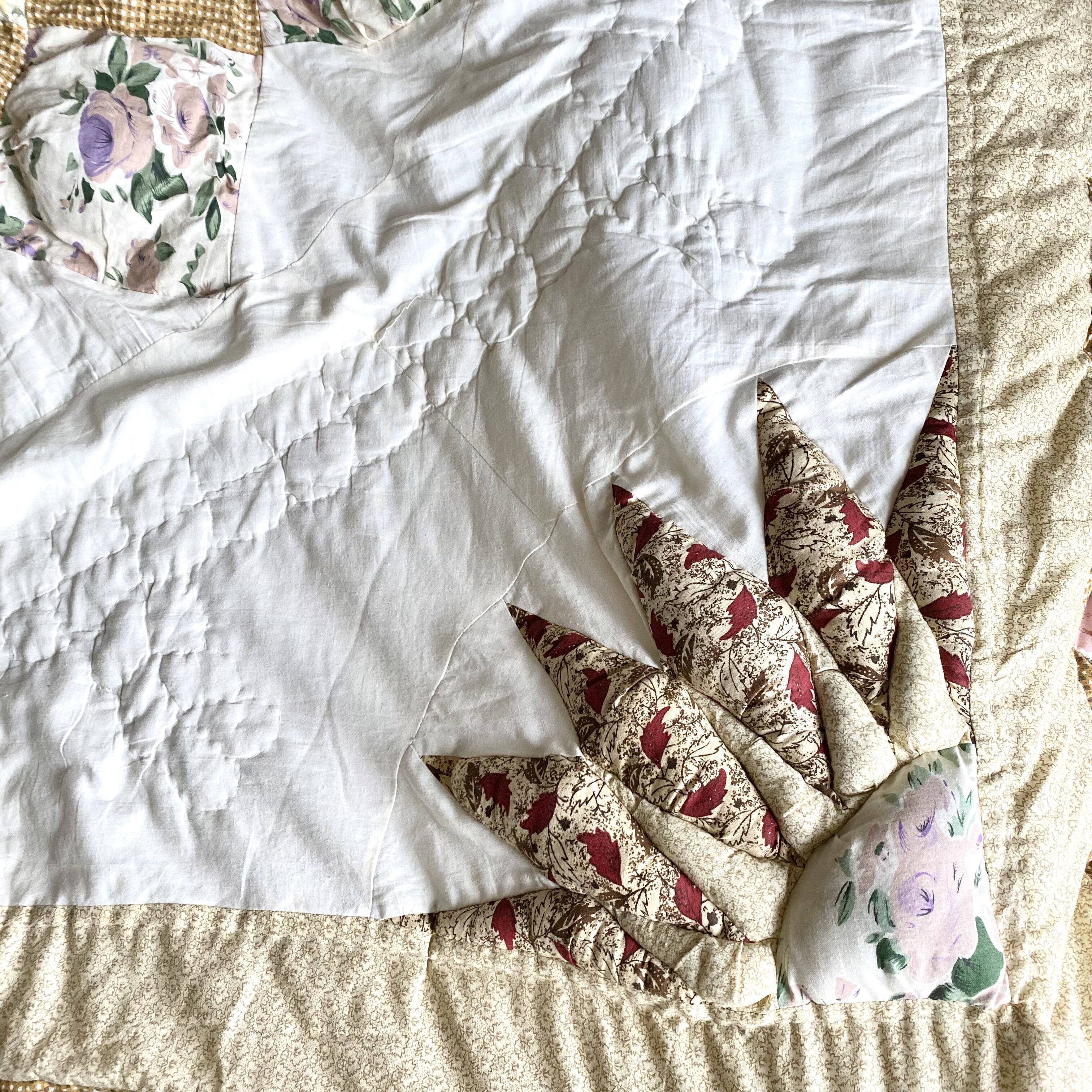 Quilted patchwork bed cover