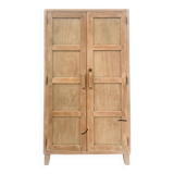 Armoire parisienne