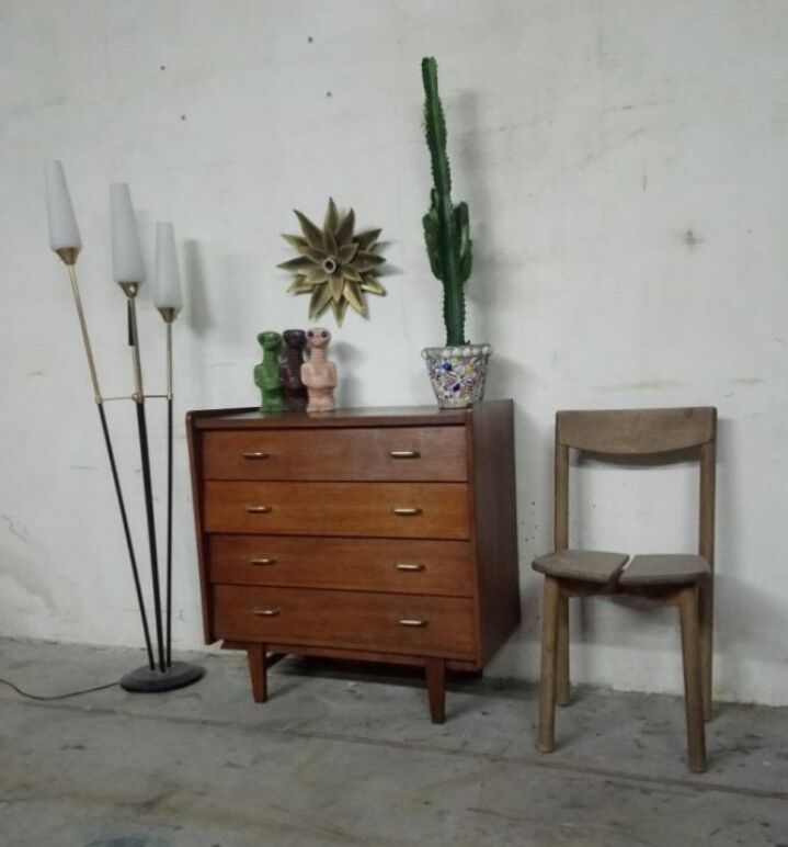 Commode vintage