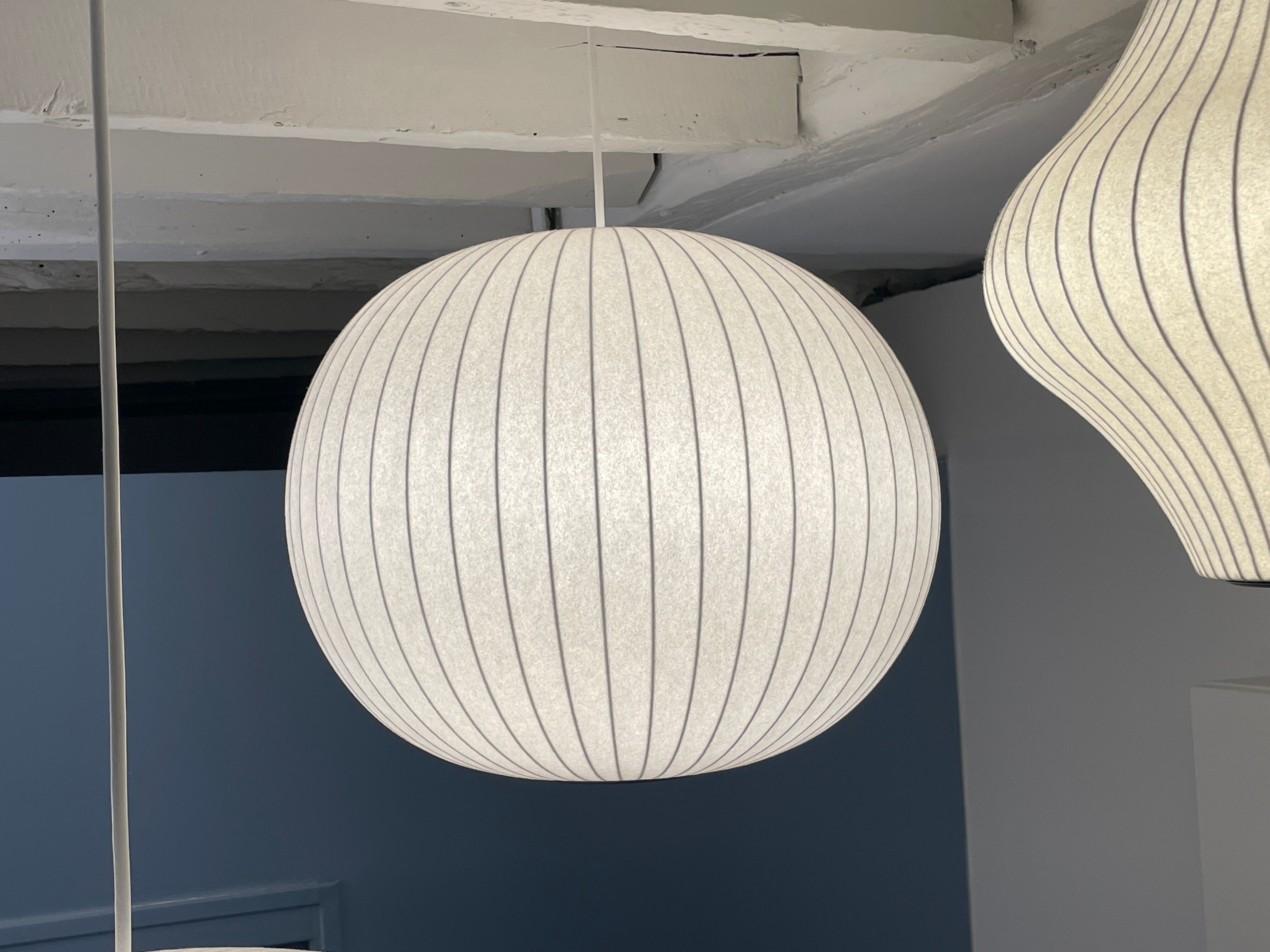 Light suspensions Design George Nelson - Ball