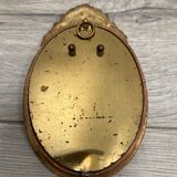 Oval frame