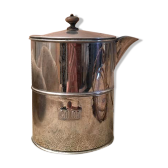 Old kettle of the famous brand calor of the 50s-60s