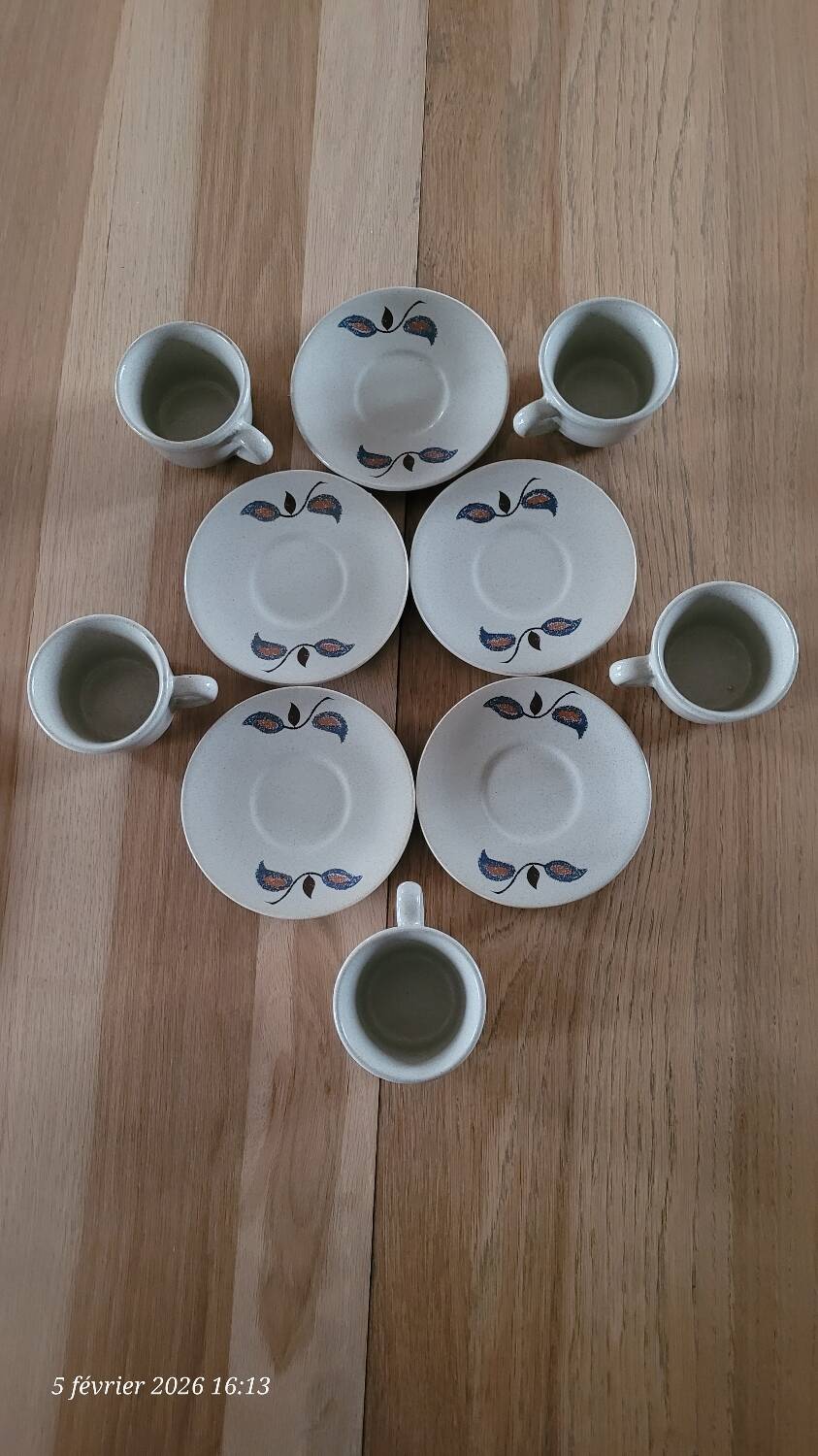 5 cups and saucers St Amand earthenware
