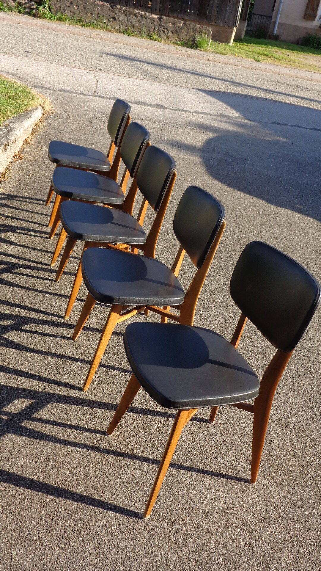 5 vintage chairs