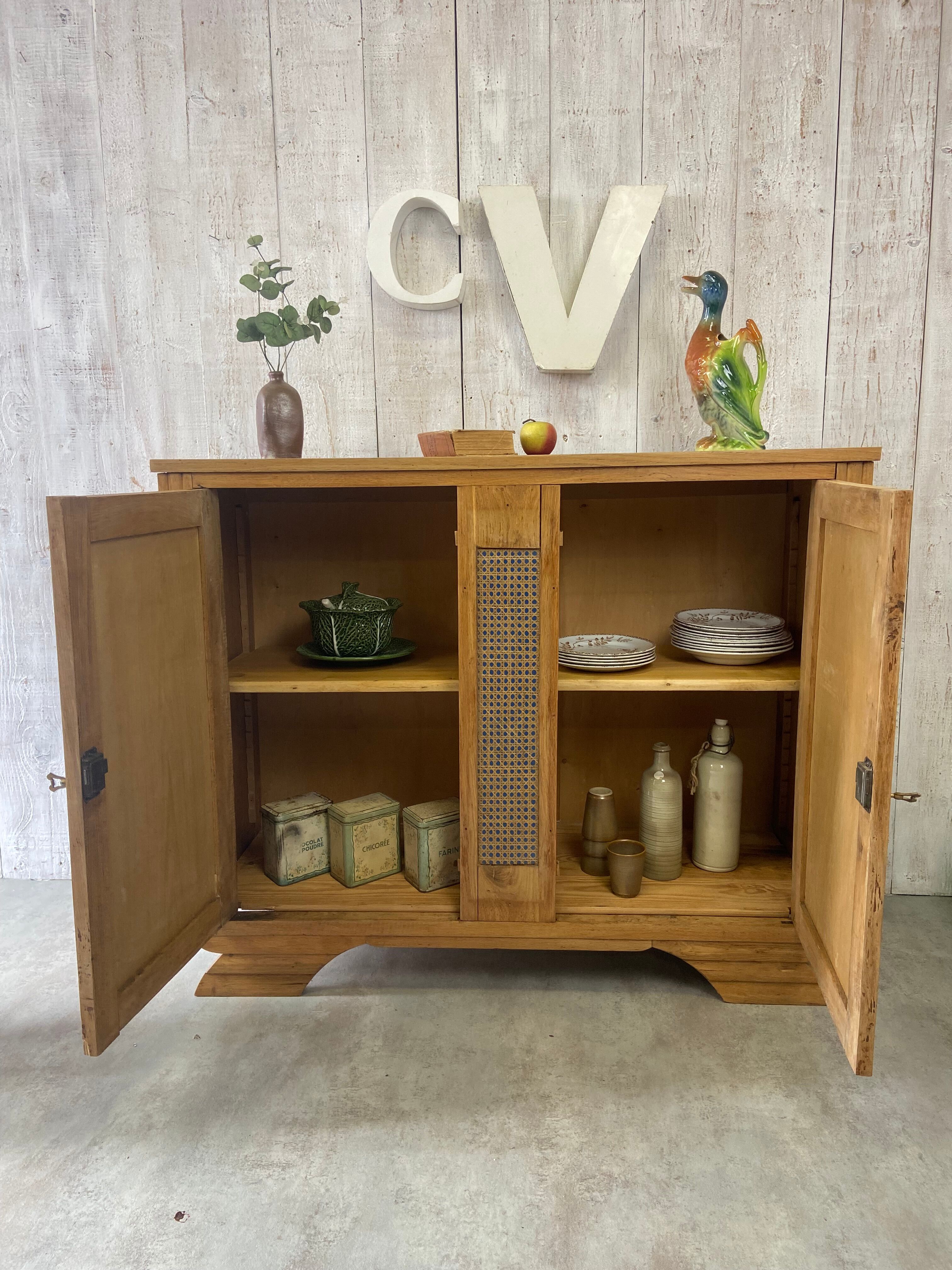 Vintage buffet