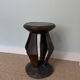 Tabouret sculptural en bois massif – Côte d’Ivoire