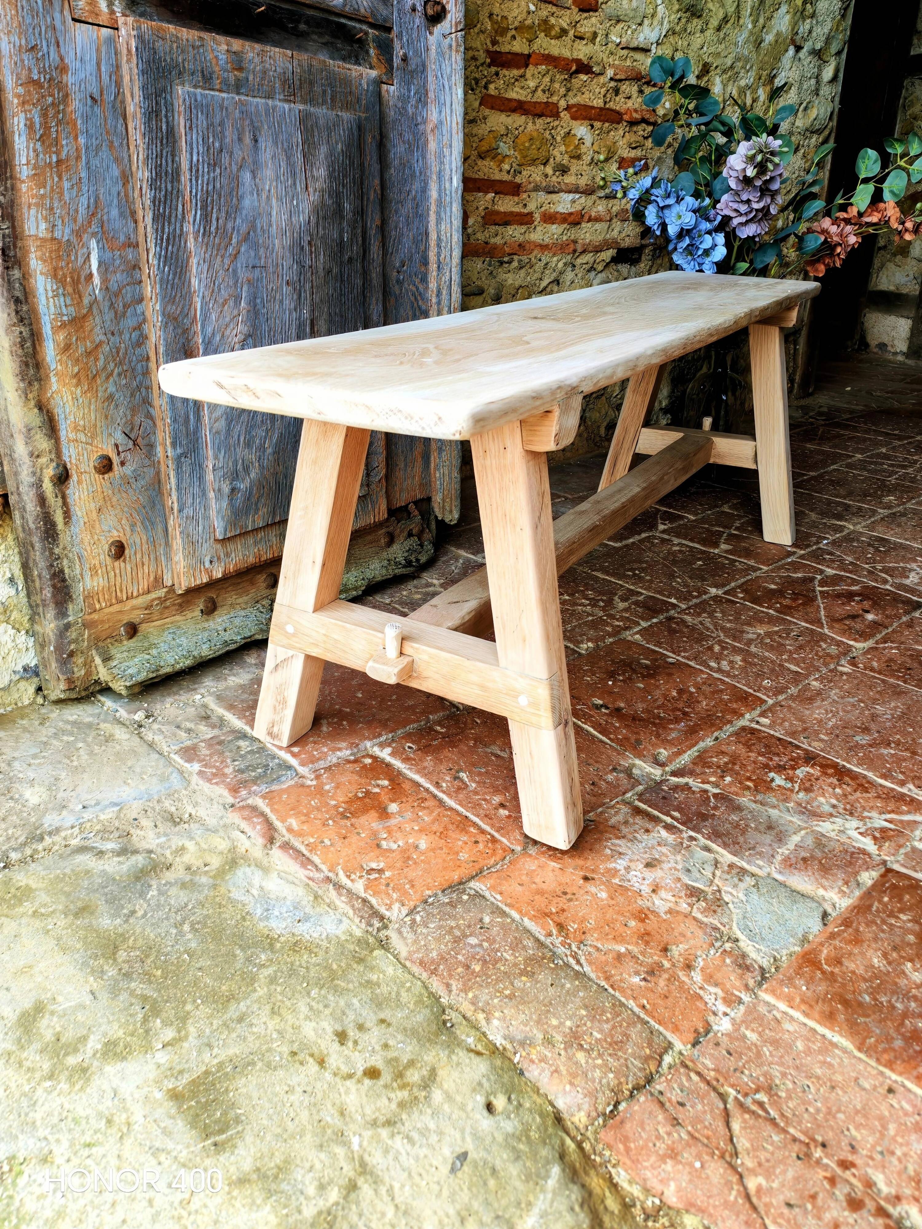 Banc en chêne massif, Rustique,Brut.