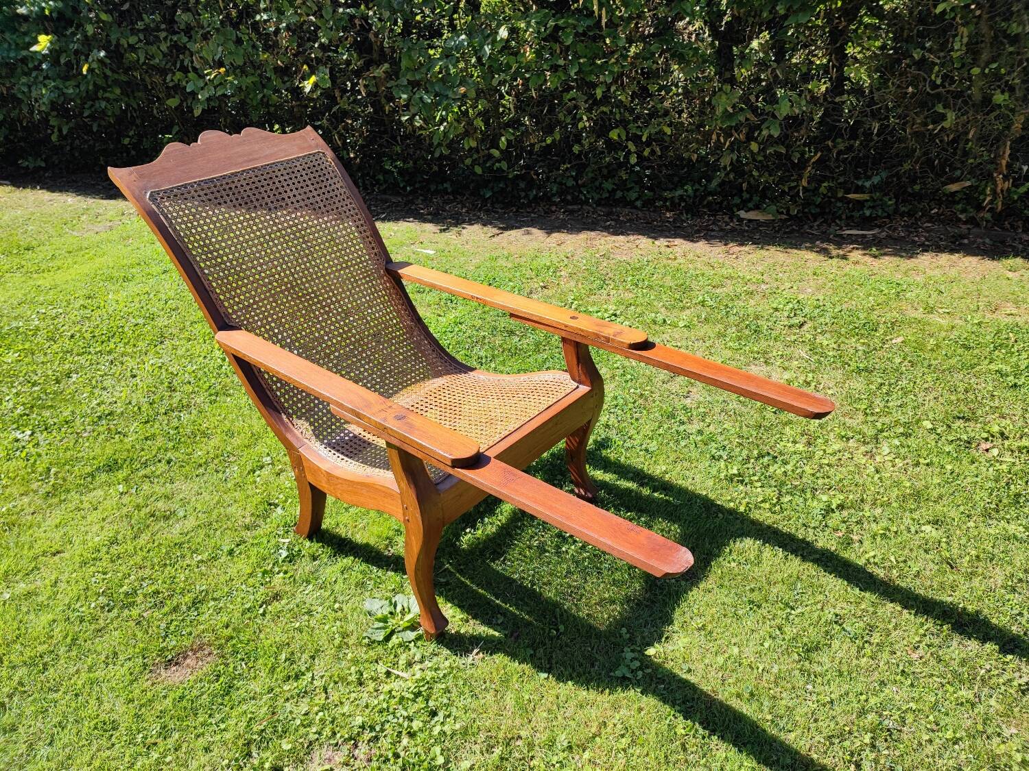 Colonial armchair from Bali, or the plantation chair
