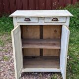 Former Parisian buffet