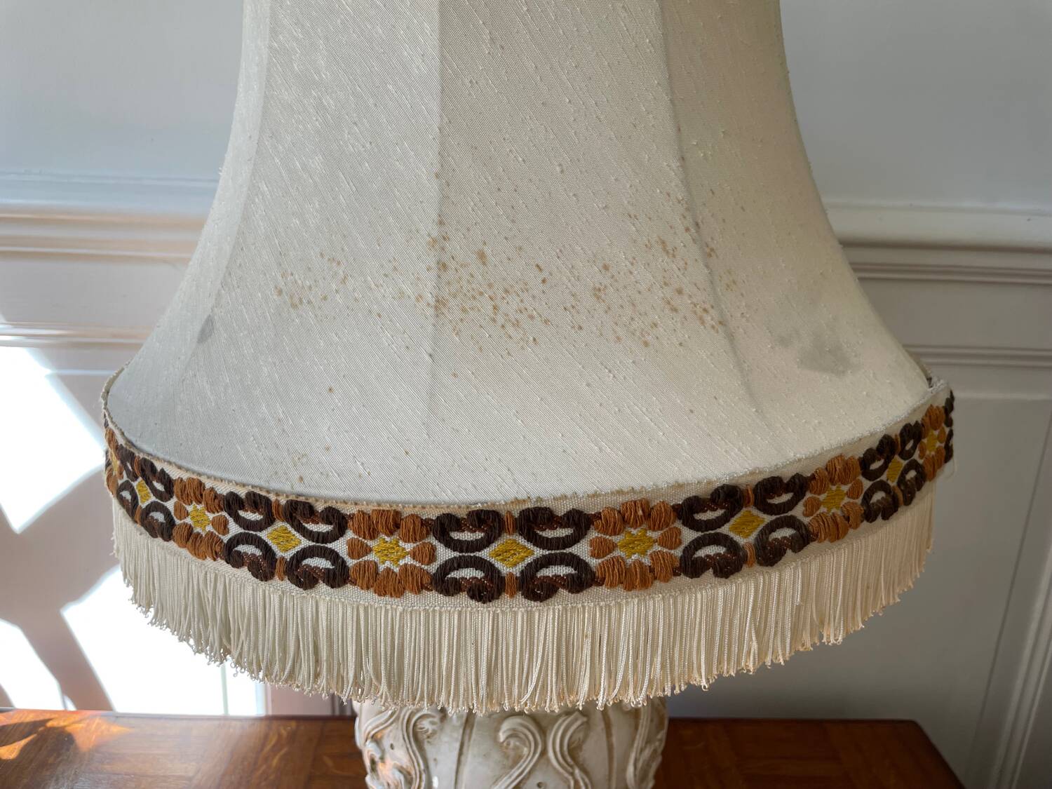 Large shabby chic lamp