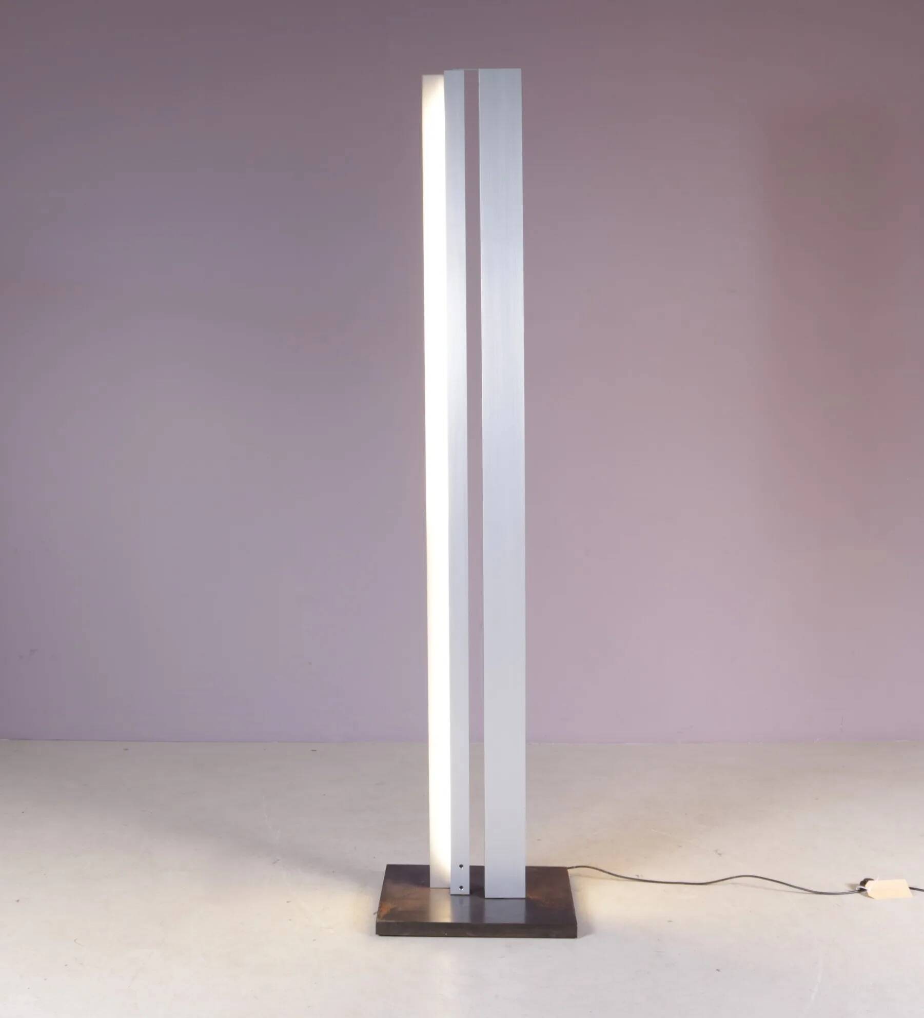 1990s Charis floor lamp Herman Hermsen O-serie 13/18 (design award 2002)