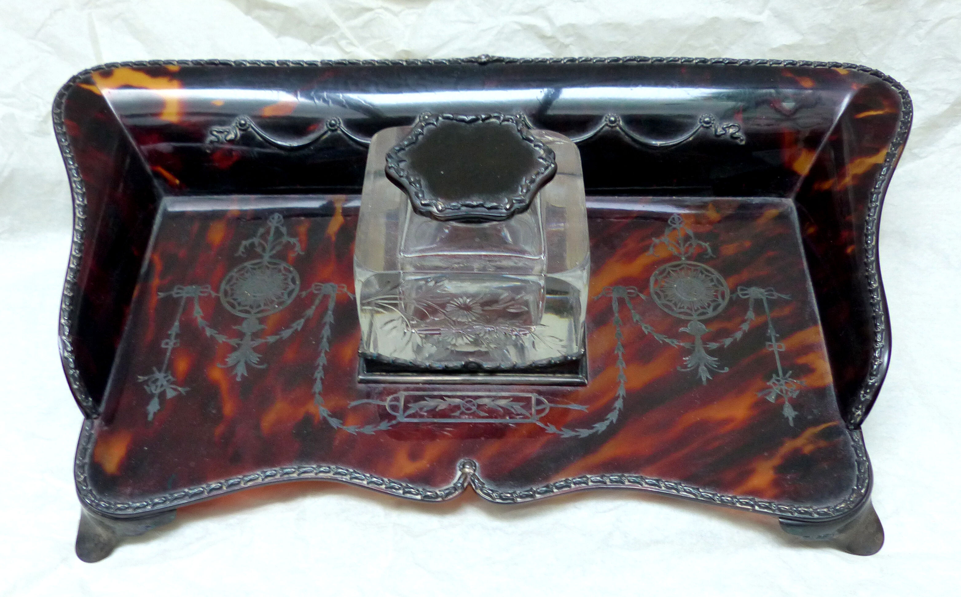 Silver inkwell and scale 19th century